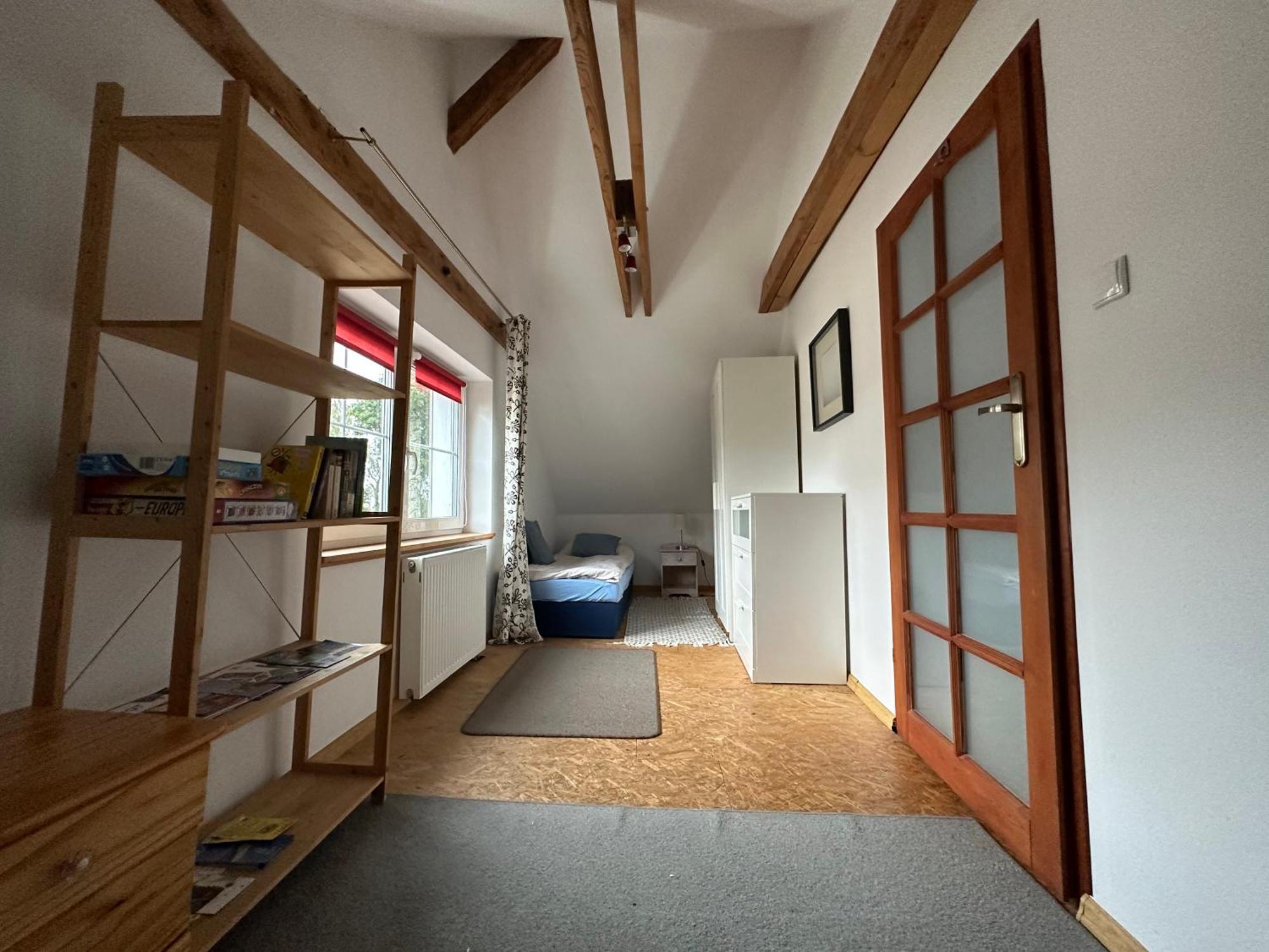 Na Poddaszu Apartment *